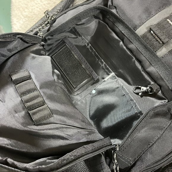 TARGUS Laptop Backpack Book bag Travel School Go Bag Straps Black Full Zip - Picture 7 of 10